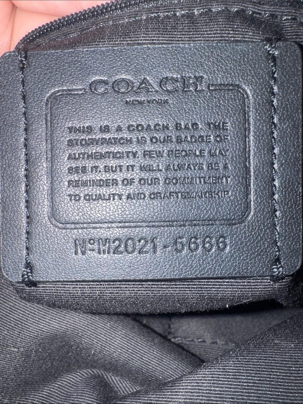 Coach Black Leather Backpack EUC - Picture 4 of 7